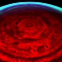 De hexagoon boven de noordpool van Saturnus