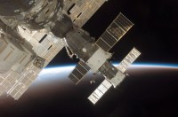 De Soyuz tma-9 bij de ISS