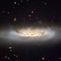 NGC 4522 wordt gestript