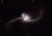 NGC 2623 door Hubble