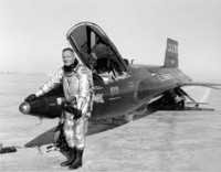 Niel Armstrong in zijn jonge jaren als X-15 testvlieger