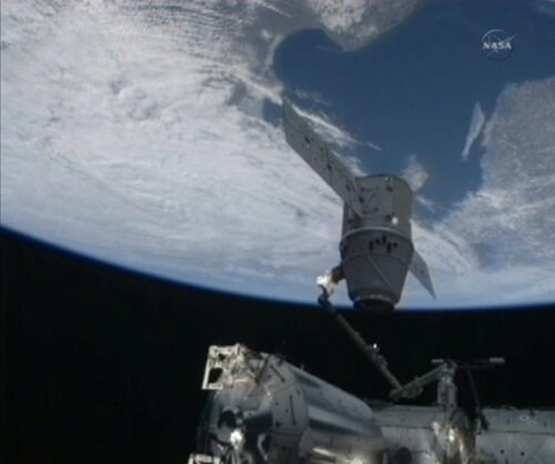 Dragon arriveert bij ISS