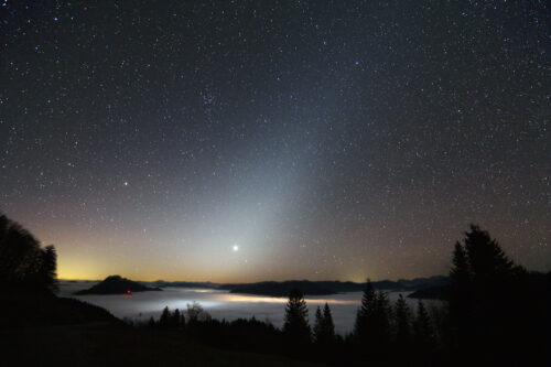 Venus en het zodiakaal licht (credit: Rudi Dobesberger)