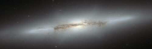 NGC 4710 met Xvormige bulge