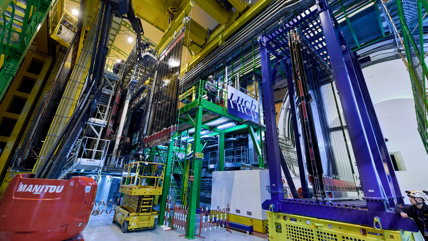 LHCb-experiment bevestigt mogelijk afwijking van standaard deeltjestheorie