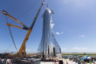 SpaceX' Starship SN4 explodeert tijdens test met Raptor-motor
