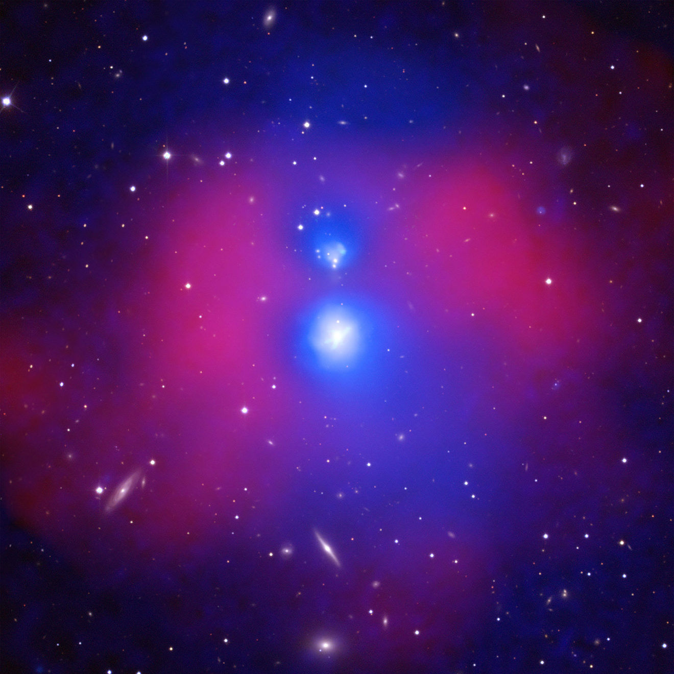 Zeer heftige botsing waargenomen tussen twee groepen sterrenstelsels