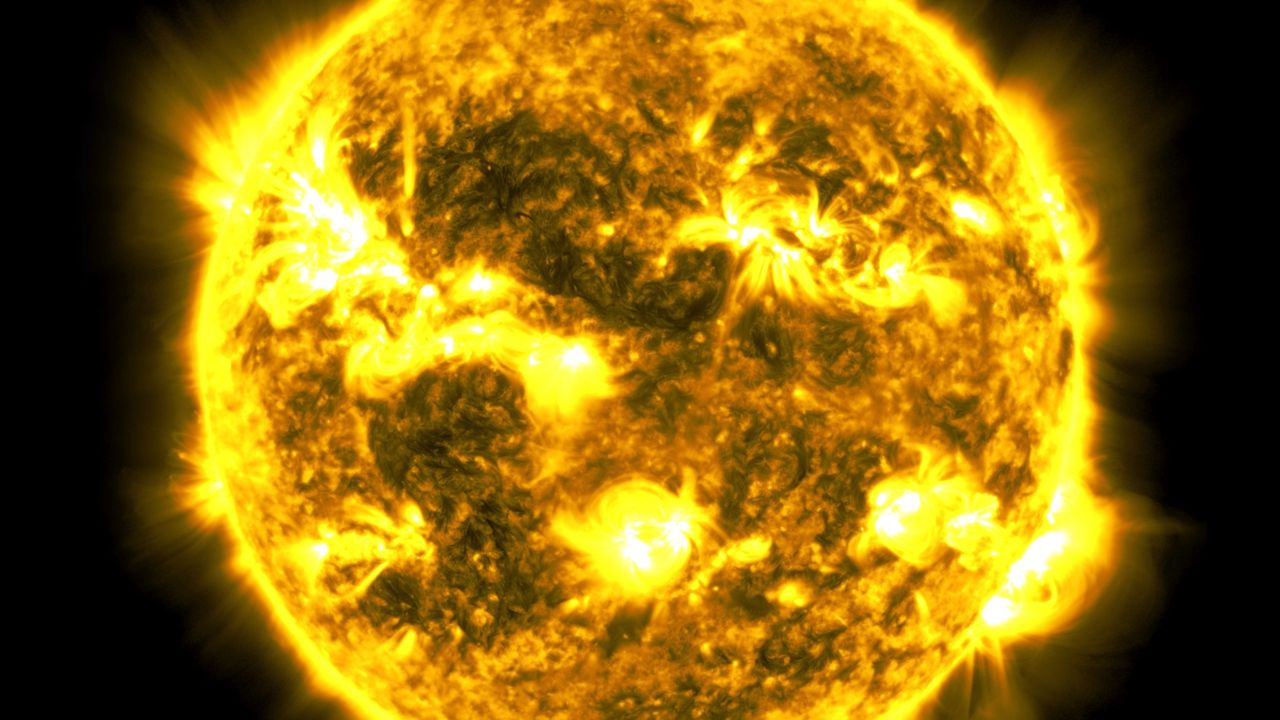 4 juli Apheliumdag: tijd voor een video waarin je de zon gedurende tien jaar ziet