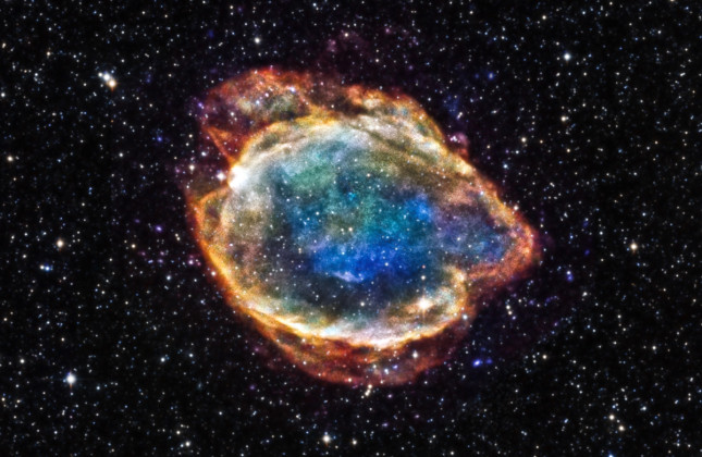 Spectaculaire ultraviolette flits gezien bij type Ia supernova