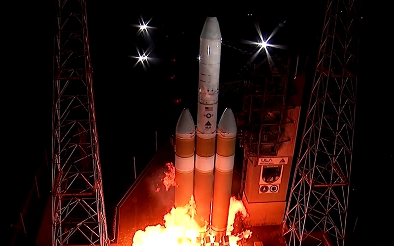 Video: spectaculaire 'Hot fire abort' van de Delta IV Heavy raket