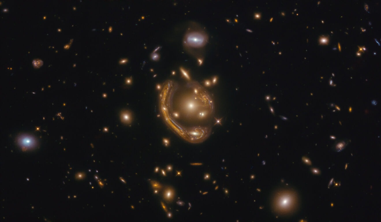 Hubble ziet een ‘gesmolten ring’