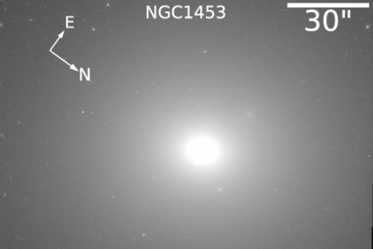 Hubble constante berekend met fluctuaties in oppervlaktehelderheid elliptische sterrenstelsels