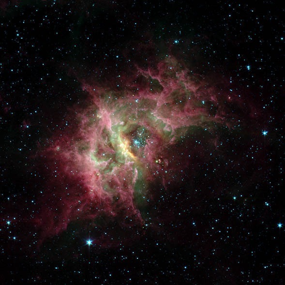 SOFIA telescoop werpt eerste duidelijke blik op een kokende ketel waarin sterren worden geboren
