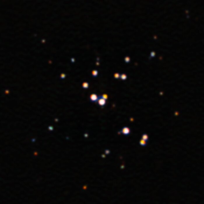 Scherpste beelden tot nu toe gemaakt van R136a1, de zwaarste ster die we kennen