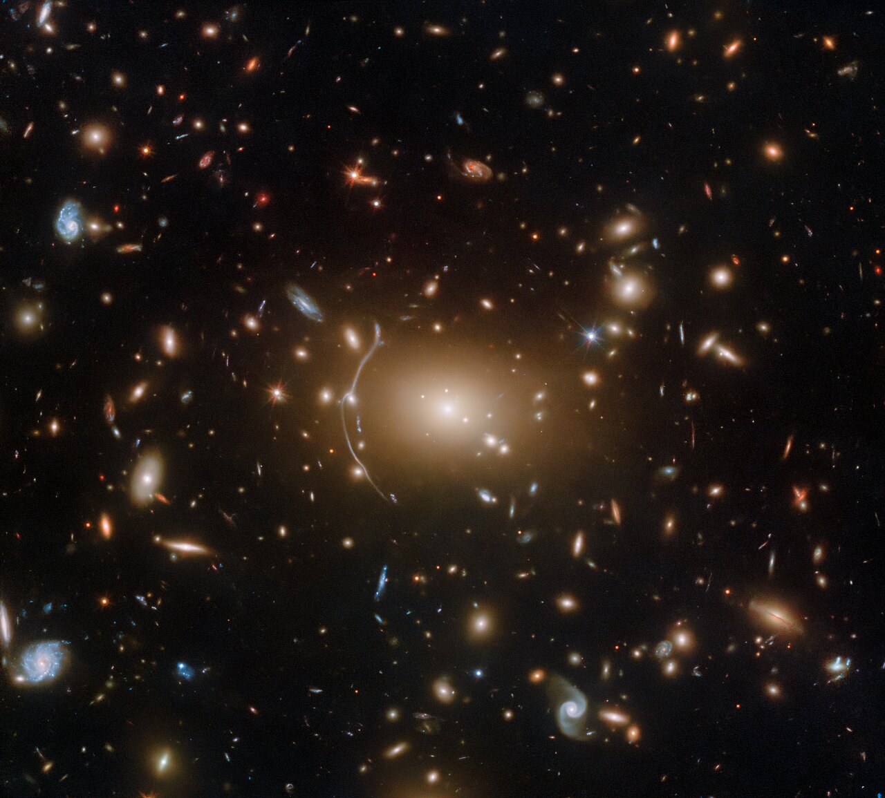 Hubble viert Halloween met Abell 611 - een cluster sterrenstelsels gebonden door een duister geheim