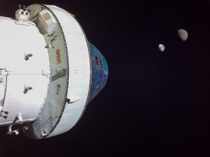 Zondag 11 december keert de Orion capsule van Artemis I weer terug op aarde