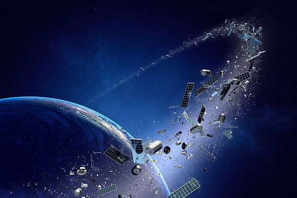 Russische KOSMOS 2499 satelliet voor de tweede keer in stukken uiteengevallen