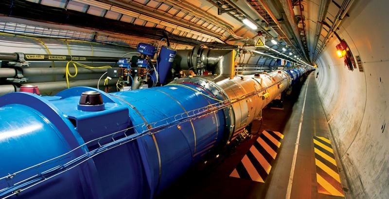 LHC produceert het tt̅W-trio vaker dan het Standaard Model voorspelt