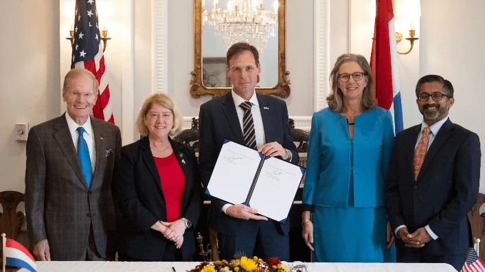 Nederland ondertekent NASA akkoorden voor goede samenwerking in de ruimte