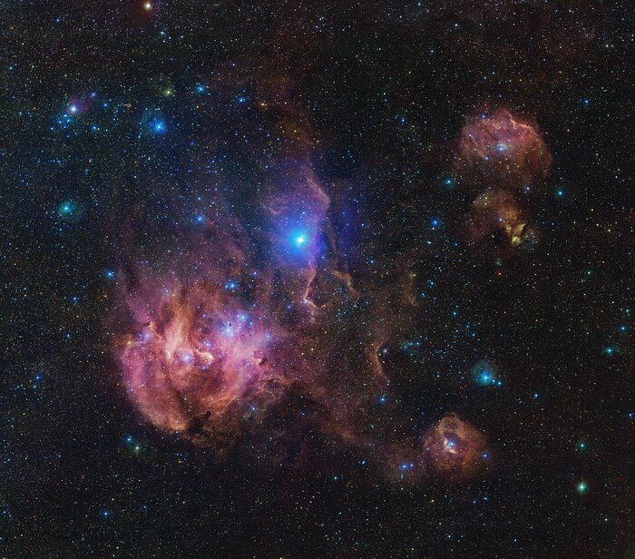 Nieuwe 1,5 miljard-pixel ESO-foto toont ‘Rennende Kip-nevel’ in ongekend detail