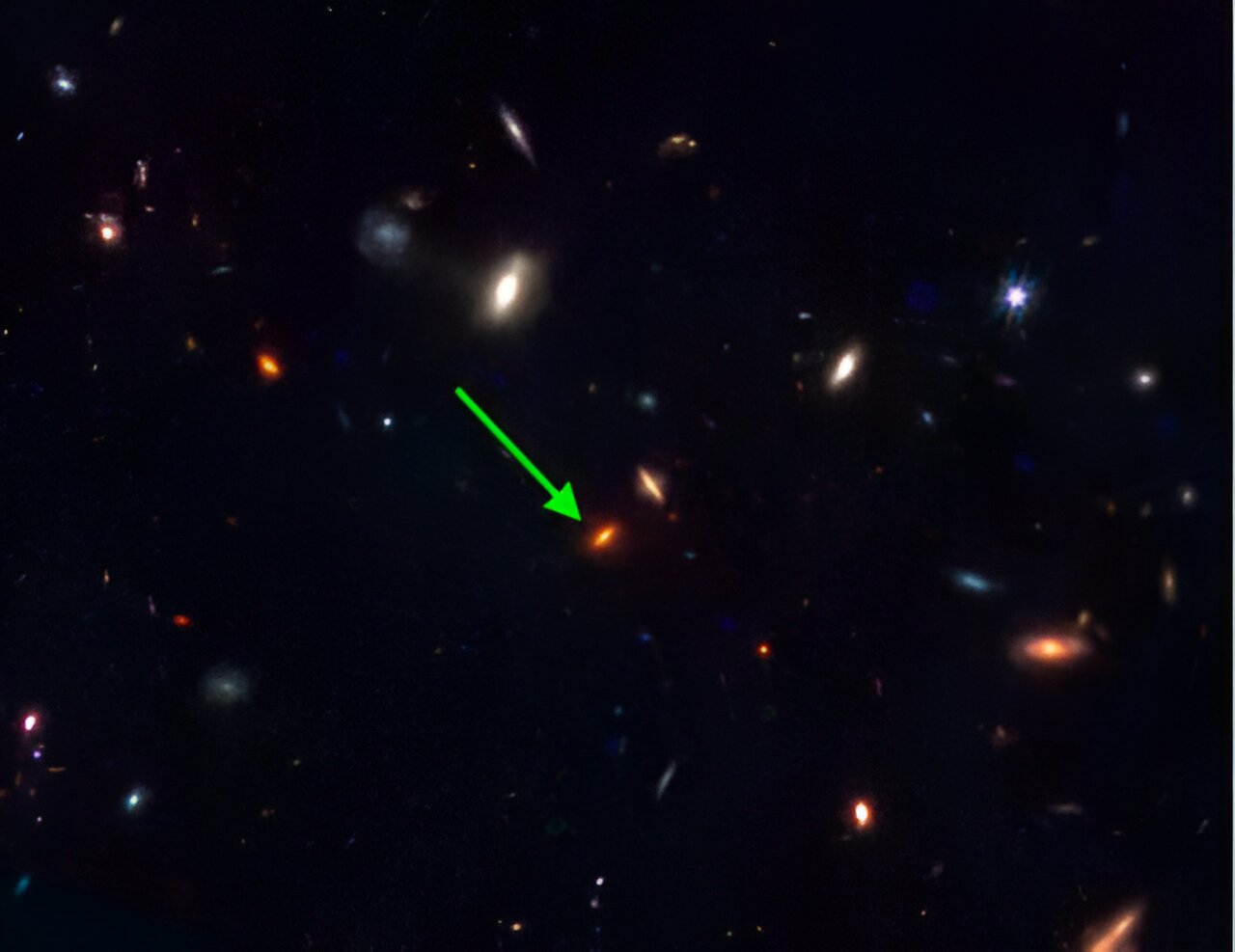 Webb heeft weer een sterrenstelsel in het vroege heelal ontdekt dat eigenlijk te groot is en té oude sterren bevat